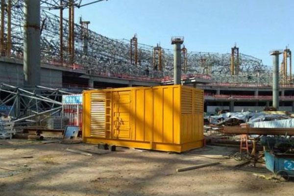 灌南发电机出租如何判断空气滤清器是否需要更换？